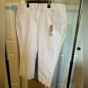 Lane Bryant The Allie Slim Crop size 18